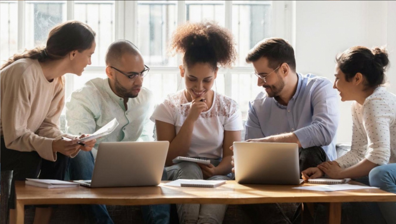 Accompagnement pédagogique lors d'un atelier en ligne